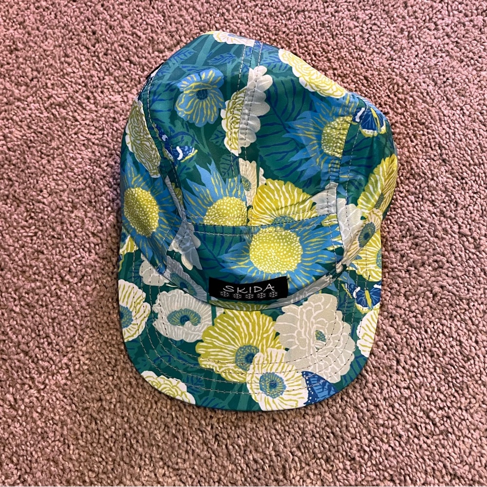 Skida Brin Hat